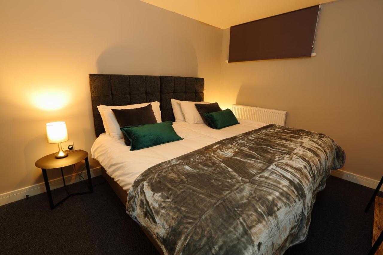 Declaration Suite Rhyl Exterior foto